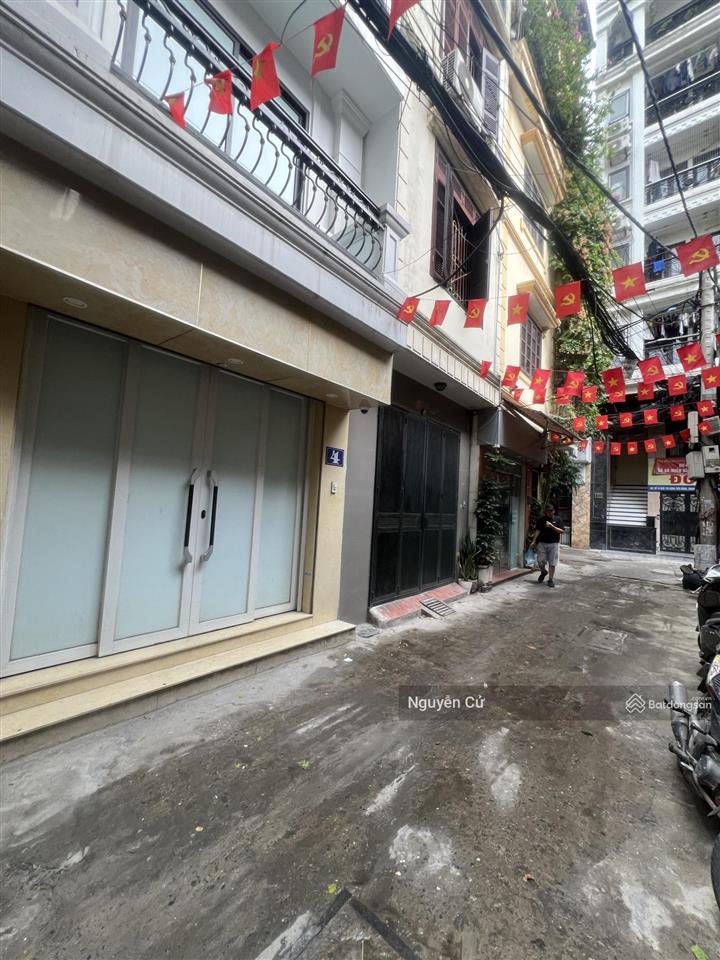 Quá hiếm! thái hà, trung liệt, nhà mới, ful nội thất, ngõ thông, gần phố,, ô tô đỗ sát nhà, 35m*5t.