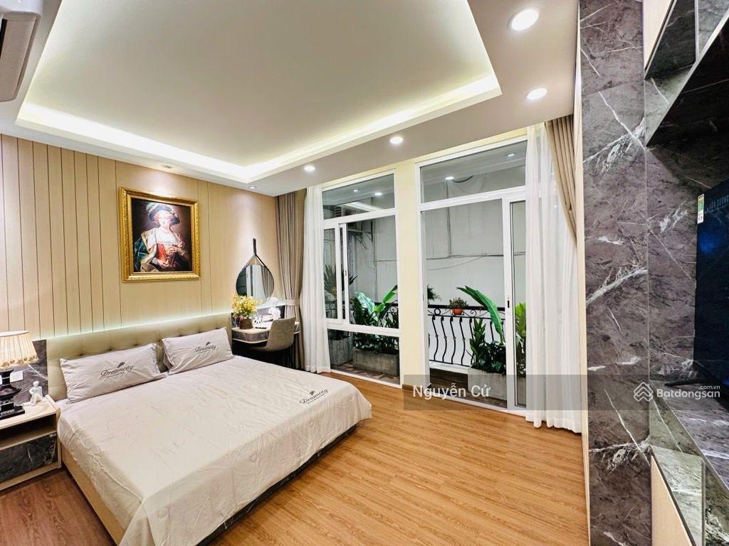 Có 102! thái hà, trung liệt, dân xây, gần ô tô, 2 thoáng, ful nội thất, ngõ thẳng, 40m*5t ở sướng.