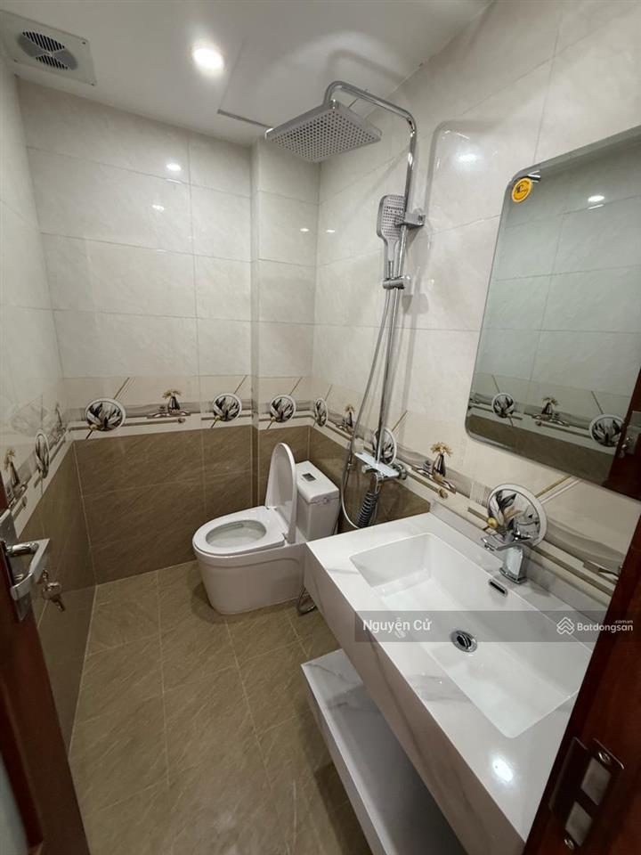 Cực hiếm! phố vip hoàng cầu, đặng tiến đông, gần phố, ngõ thông, ful nội thất, 36m2*5t, ở vip