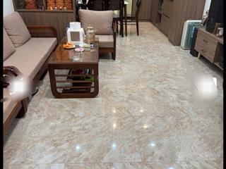 Cần bán rất gấp! xã đàn, ngõ vf3 rộng, thông thoáng, 10m ra ô tô tránh, lô góc 3 thoáng, 39m2*5tâng