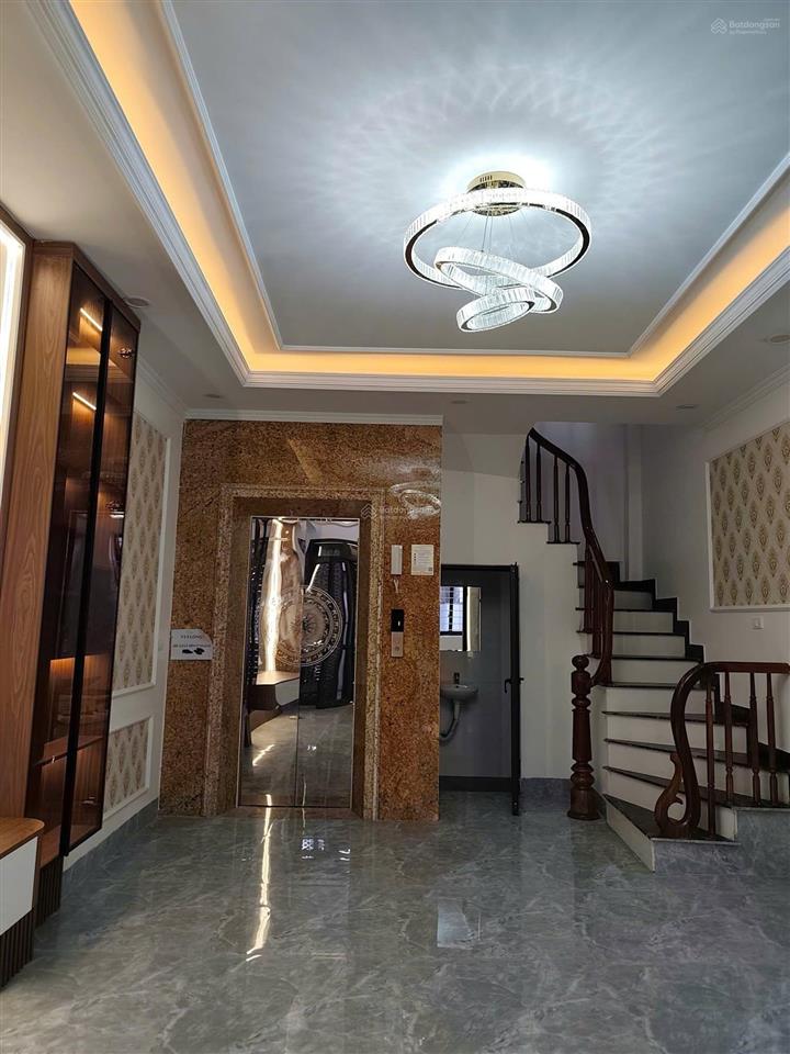 Bán nhà xã đàn ô tô đỗ gần, lô góc, kd sổ cc, không qh tặng nt, 6 phòng ngủ, 46m2x5t