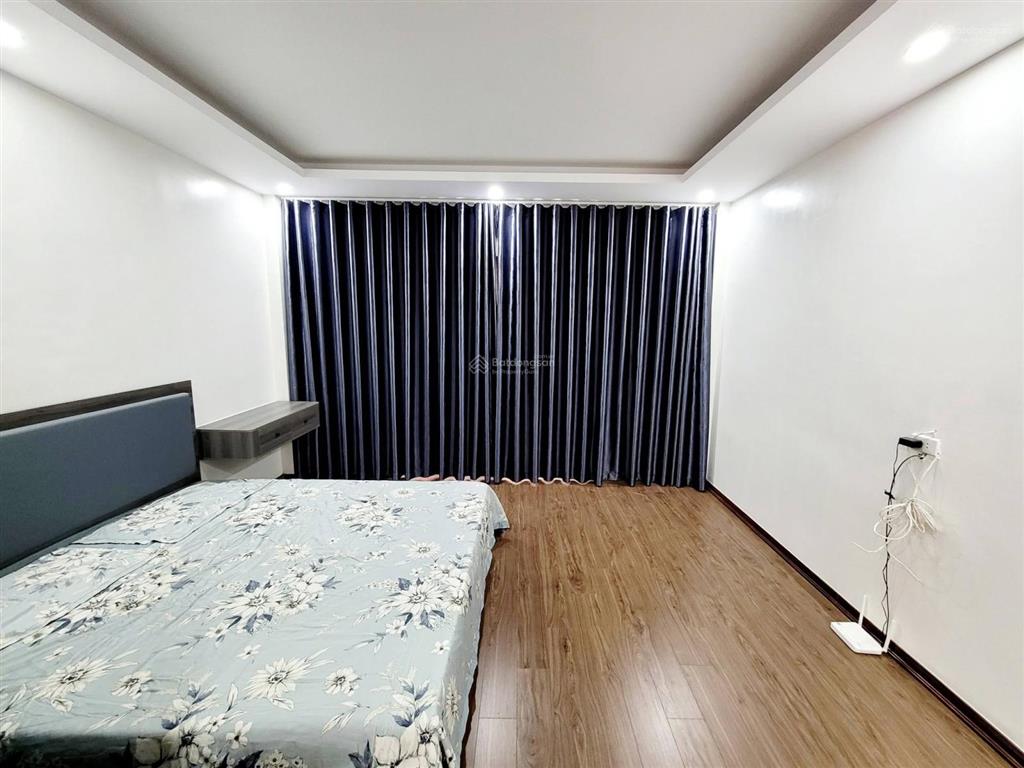 Mặt ngõ thông thái thịnh, kinh doanh, vf3 đỗ cửa, 50m ra mặt phố, sổ chính chủ, sẵn nt, ở ngay 40m2