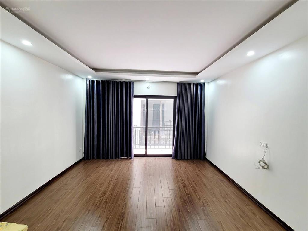 Mặt ngõ thông thái thịnh, kinh doanh, vf3 đỗ cửa, 50m ra mặt phố, sổ chính chủ, sẵn nt, ở ngay 40m2