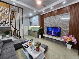 Căn góc! nhà phố tôn đức thắng ngõ 2.5m thông gần phố, sân riêng, nhà mới, ở ngay 45m2*5t