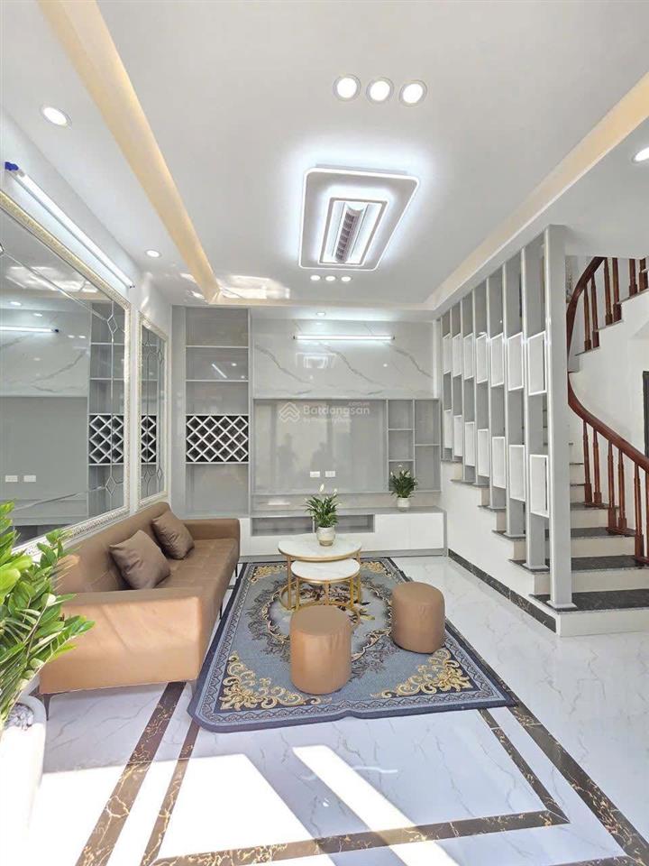 Bán nhà trung phụng, ngõ ô tô, 2 thoáng, kinh doanh, nhà dân full nt, sổ nở hậu, không qh, 41m2x5t