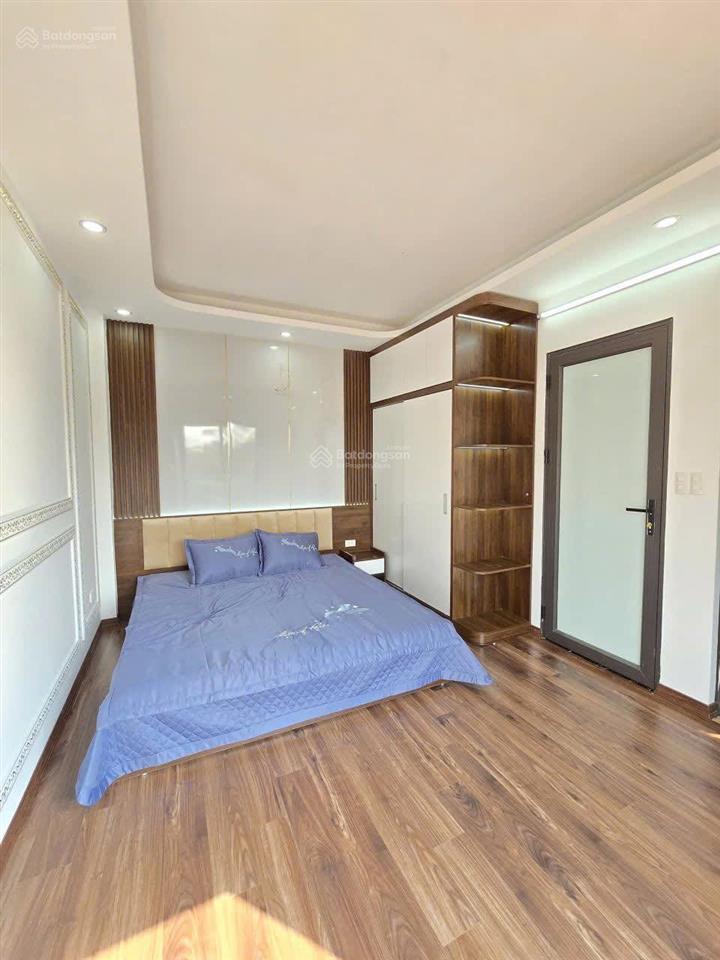Bán nhà trung phụng, ngõ ô tô, 2 thoáng, kinh doanh, nhà dân full nt, sổ nở hậu, không qh, 41m2x5t