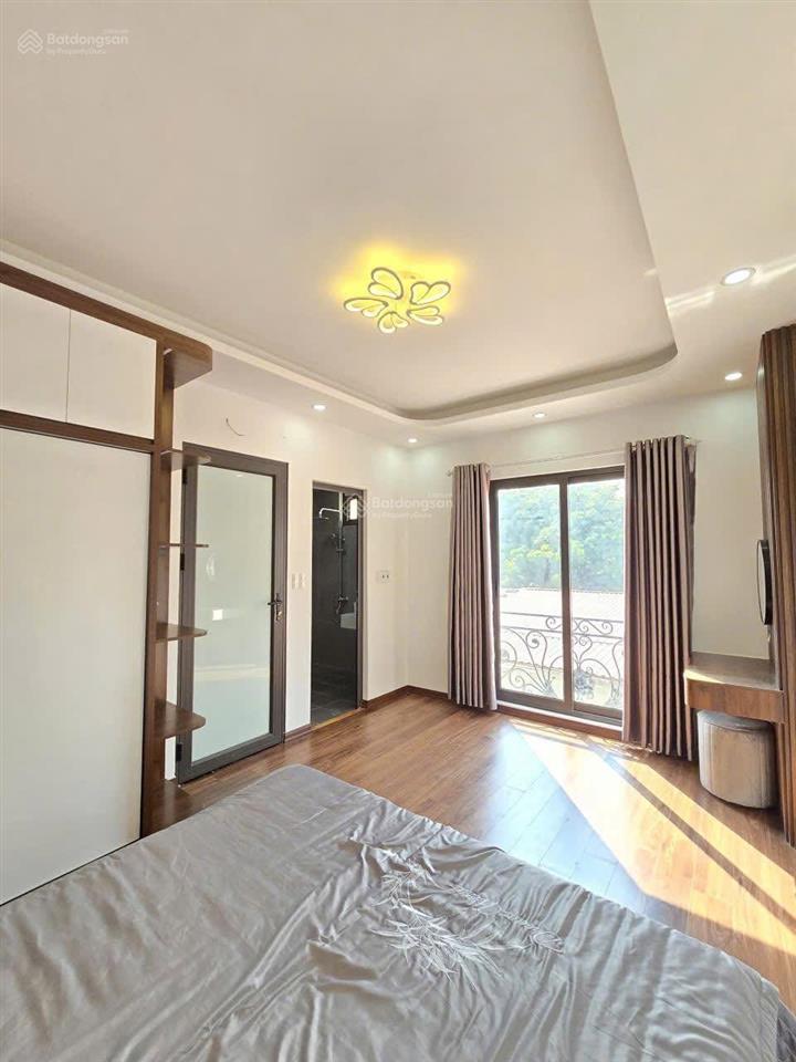 Bán nhà trung phụng, ngõ ô tô, 2 thoáng, kinh doanh, nhà dân full nt, sổ nở hậu, không qh, 41m2x5t