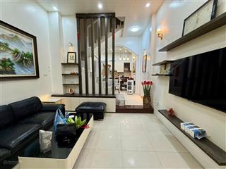 Nhà đẹp chờ chủ mới! tôn đức thắng, ba gác đỗ cửa, 20m ra ô tô tránh, lô góc, gần hồ điều hoà, 39m2
