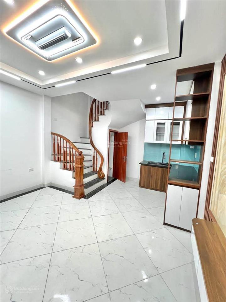 Siêu rẻ! bán nhà trường chinh, xe ba gác đỗ cửa, kinh doanh, 10m ra mặt phố, nhà mới 5 tầng, 45m2