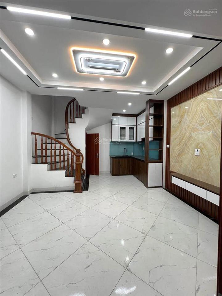 Siêu rẻ! bán nhà trường chinh, xe ba gác đỗ cửa, kinh doanh, 10m ra mặt phố, nhà mới 5 tầng, 45m2