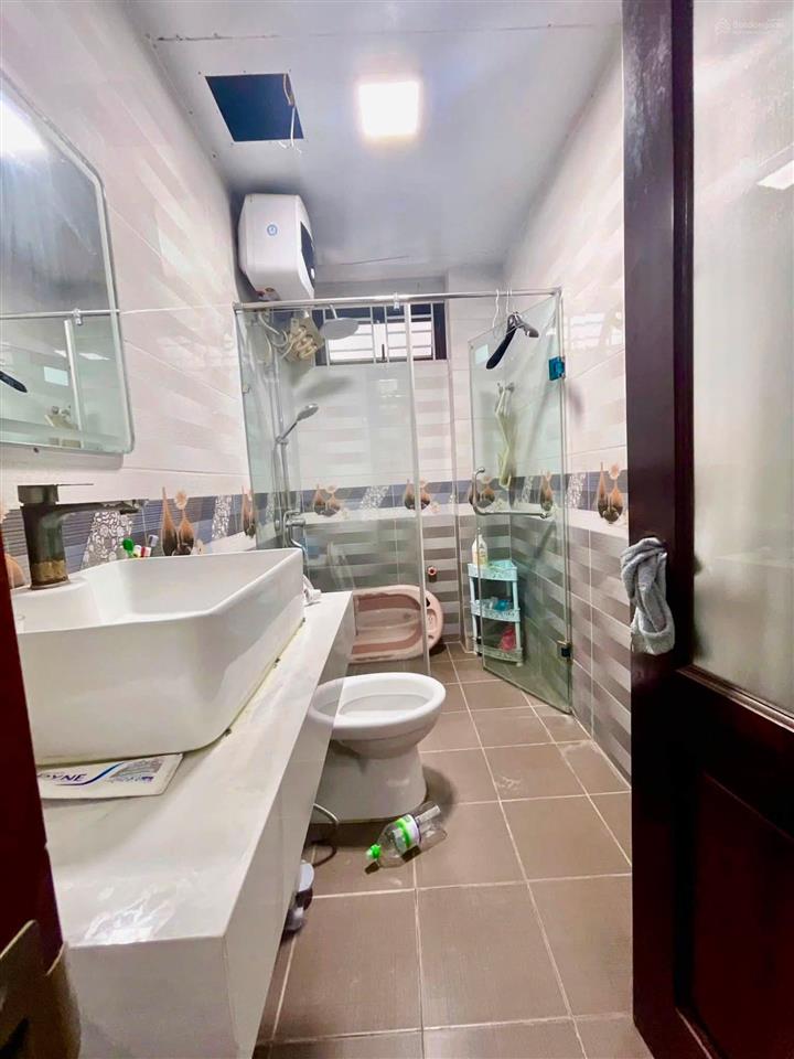 Bán nhà phố nguyễn phúc lai, ngõ thông, 2 thoáng, vf3 đỗ cửa, kinh doanh, tặng nt, ở ngay 46m2*5t