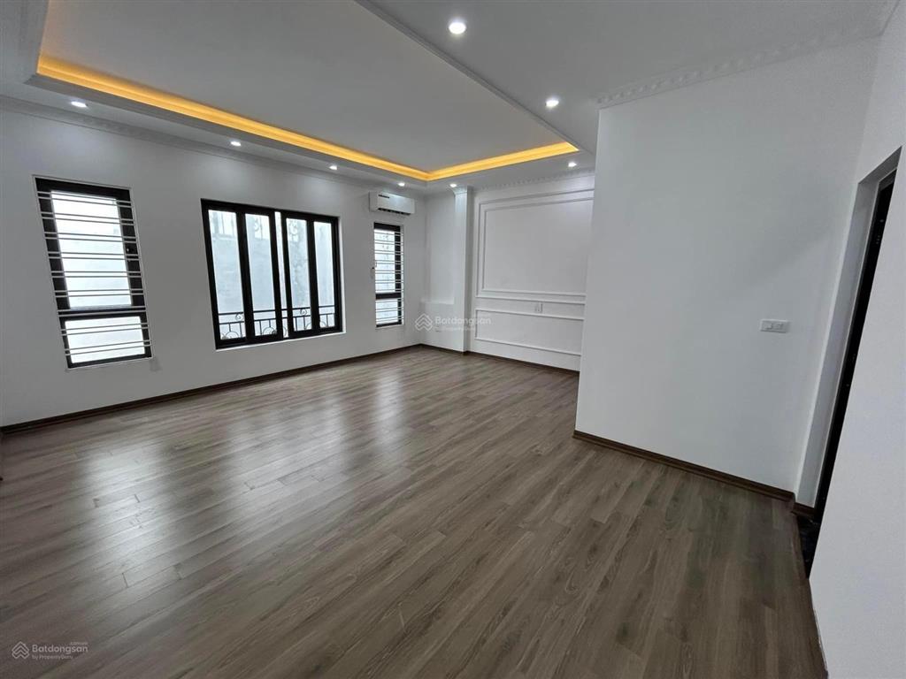 Nhanh mới kịp! lô góc thái thịnh, mặt ngõ, 2 thoáng, ngõ nông, rộng bagac phi ầm ầm, 45m2x5t