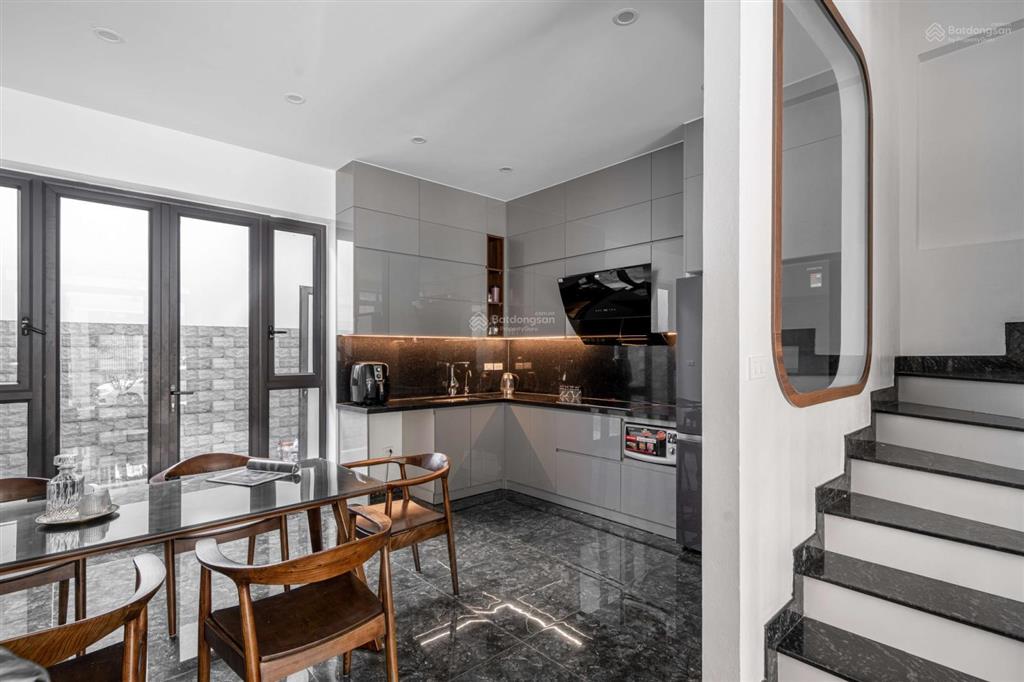 Nhanh mới kịp! lô góc thái thịnh, mặt ngõ, 2 thoáng, ngõ nông, rộng bagac phi ầm ầm, 45m2x5t