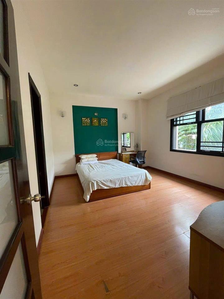 Cho thuê gấp bt 3pn + 3wc, 113m2 tại đ.số 1, thảo điền, thủ đức, hcm