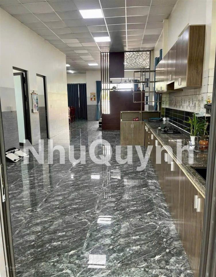 Bán gấp nhà cấp 4 600m2/ 160 triệu không phát sinh