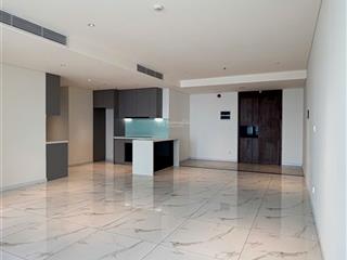 Căn hộ quận 5, 3pn 2wc 155m2 . trả trước 8 tỷ nhận nhà. giá bán rẻ hơn giá trị. đã có sổ.