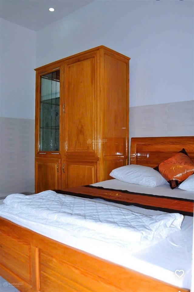 Bán khách sạn rất đẹp tuyệt vời ngay cạnh biển tuy hòa