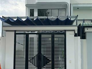 Chủ cần bán nhà tp.hcm 1 trệt 1 lầu giá chỉ 1tỷ255, dt 150m2 ngay ql 13, gần đại học việt đức, shr.