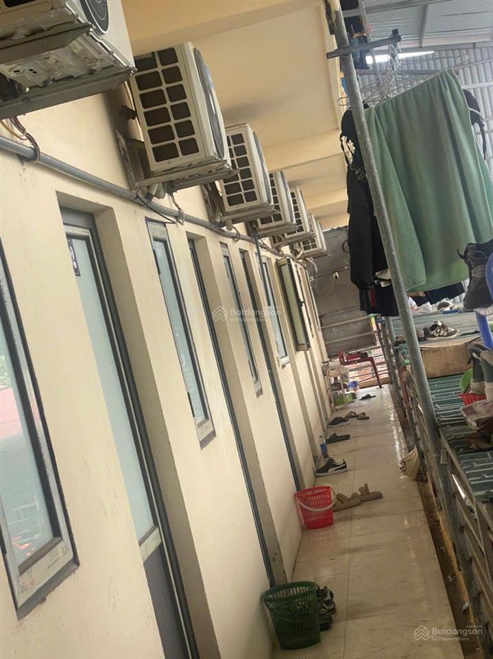 Bán nhà trọ 3 tầng, 23 phòng, diện tích 239m2, dòng tiền hàng tháng 30 triệu.  0988 181 ***
