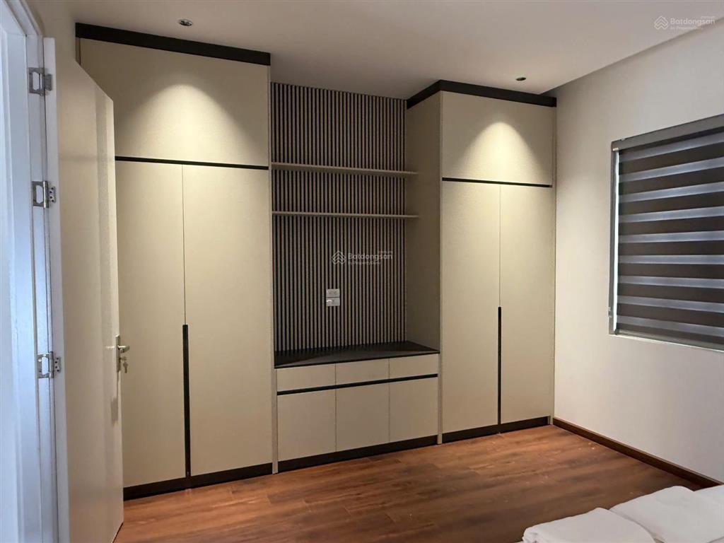 Cho thuê căn liền kề sao biển 6 vinhome ocp2