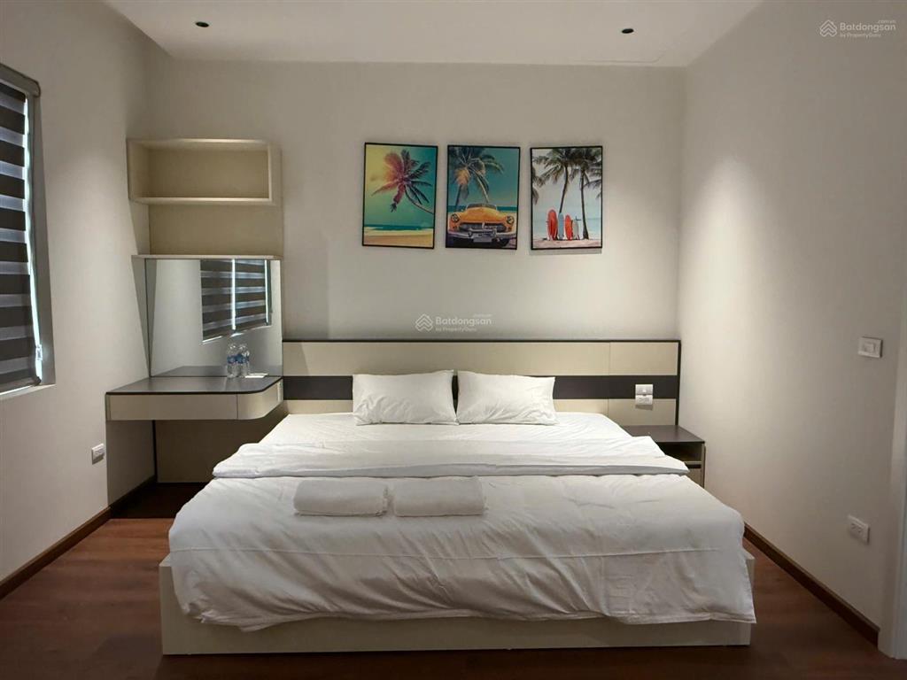 Cho thuê căn liền kề sao biển 6 vinhome ocp2
