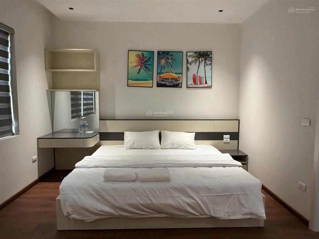 Cho thuê căn liền kề sao biển 6 vinhome ocp2