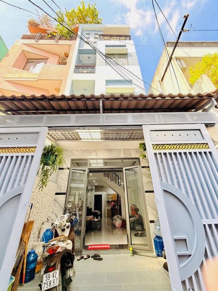 Nhà đẹp 4 tầng kế công viên gia định  nguyễn thái sơn, gò vấp  4mx14m  5pn  hẻm thông  nở hậu