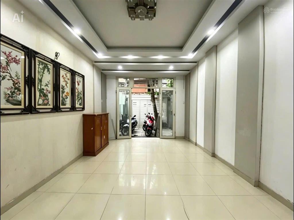Bán nhà quang trung  gần chợ hạnh thông tây, gò vấp  hẻm xe hơi thông  chính chủ gửi