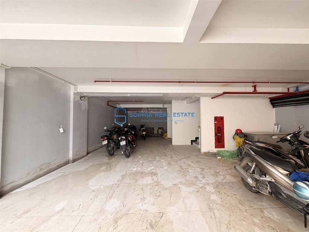 Cho thuê tòa nhà trần não q2, hơn 1500m2 dtsd, kết cấu hầm 7 tầng, đầy đủ pccc tòa nhà xây mới 100%