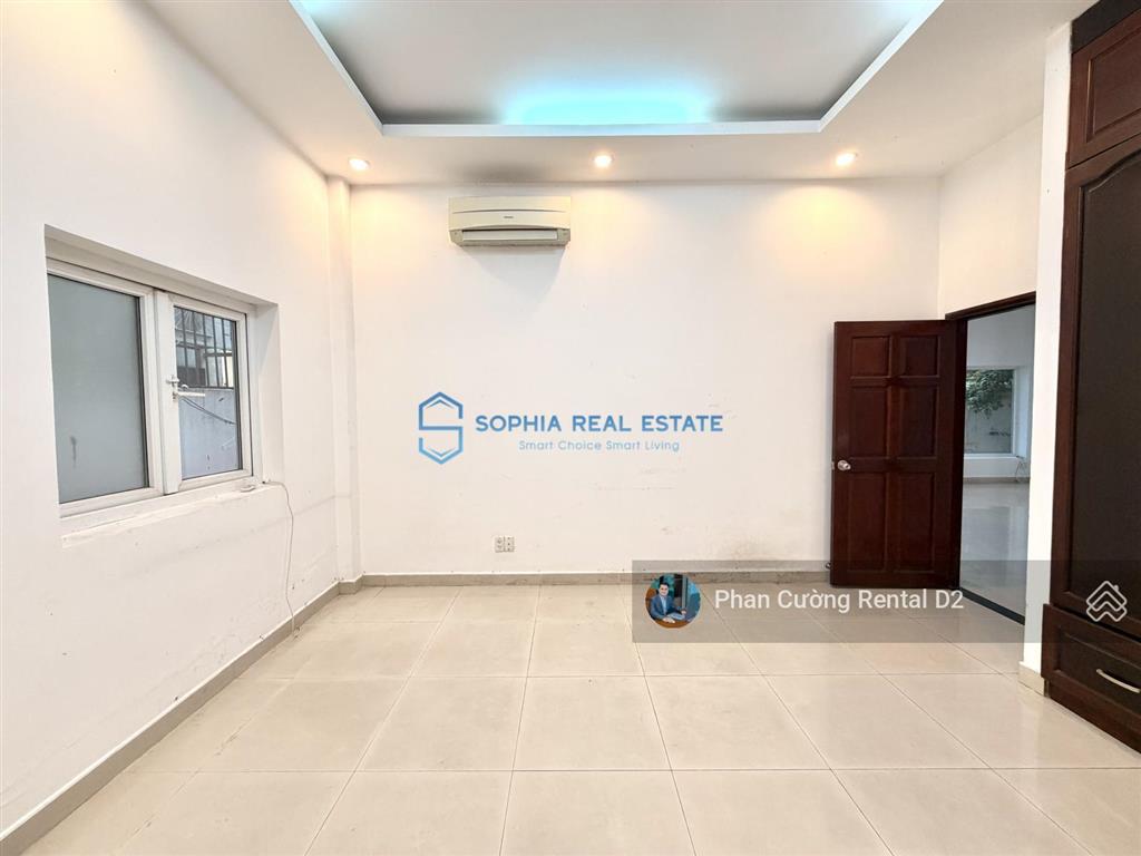 Siêu phẩm! villa 240m² đất, 3 tầng 6pn 7wc, sân vườn, ngay nguyễn văn hưởng thảo điền chỉ 69tr/th