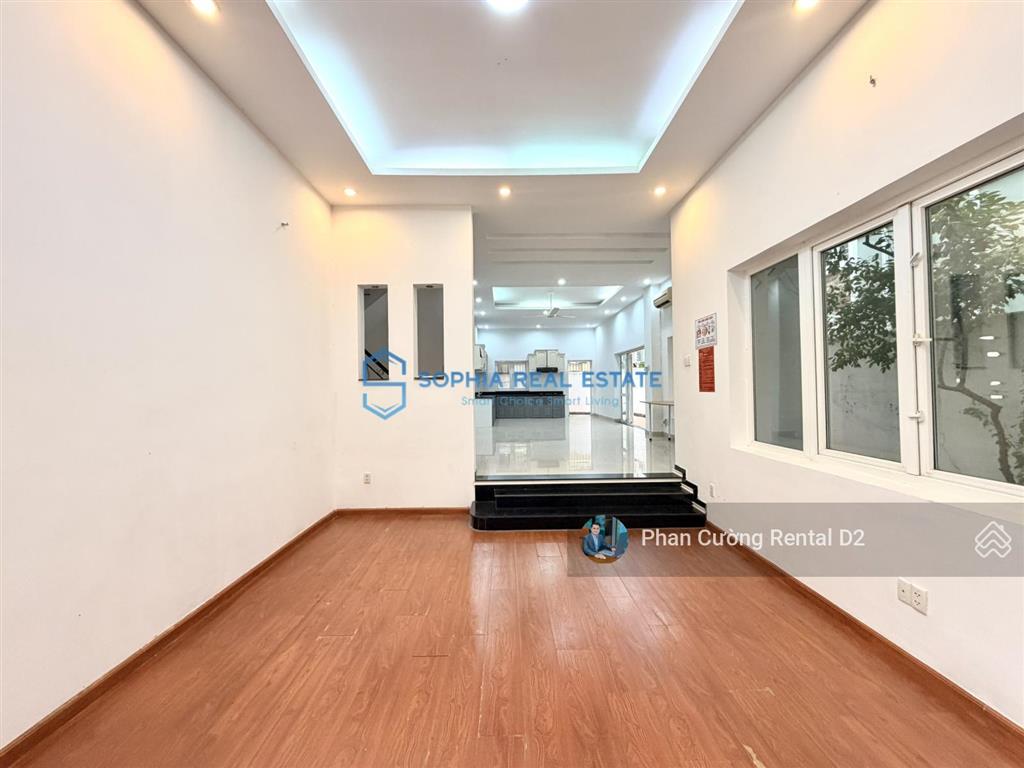Siêu phẩm! villa 240m² đất, 3 tầng 6pn 7wc, sân vườn, ngay nguyễn văn hưởng thảo điền chỉ 69tr/th