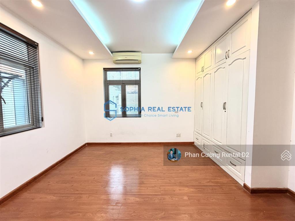 Siêu phẩm! villa 240m² đất, 3 tầng 6pn 7wc, sân vườn, ngay nguyễn văn hưởng thảo điền chỉ 69tr/th