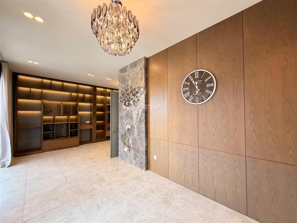 Cho thuê villa. khu biệt thự nguyễn văn hưởng, ngang 10x20m, 1 trệt 3 lầu 4pn, 5wc, giá chỉ 55tr/th