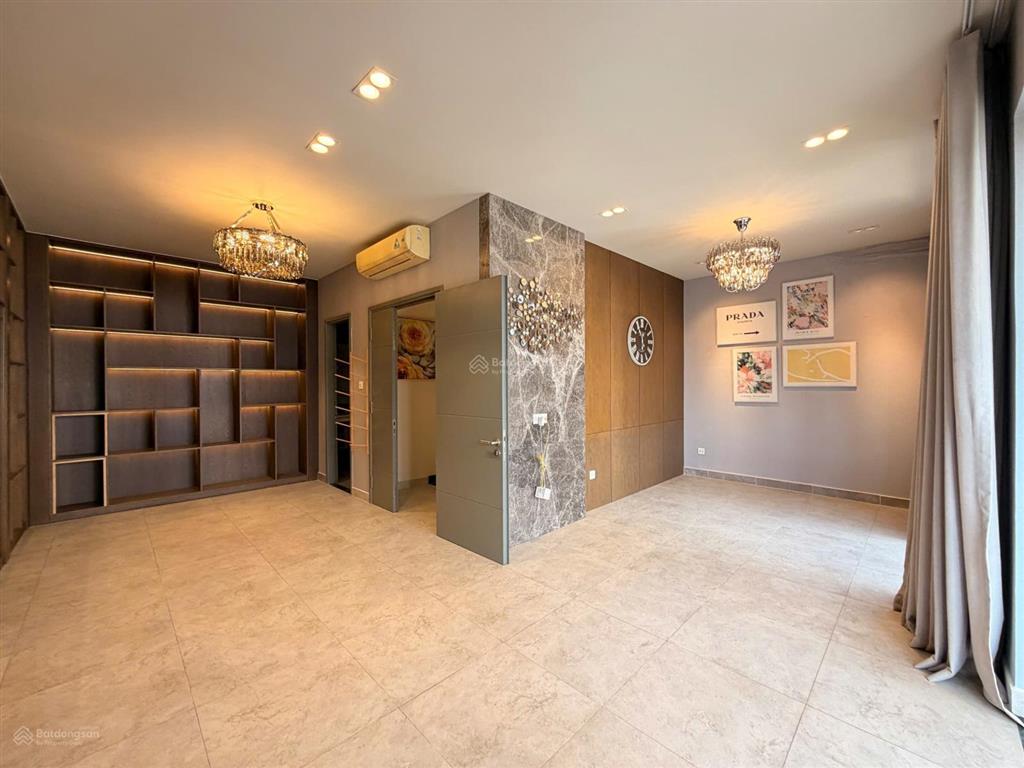 Cho thuê villa. khu biệt thự nguyễn văn hưởng, ngang 10x20m, 1 trệt 3 lầu 4pn, 5wc, giá chỉ 55tr/th