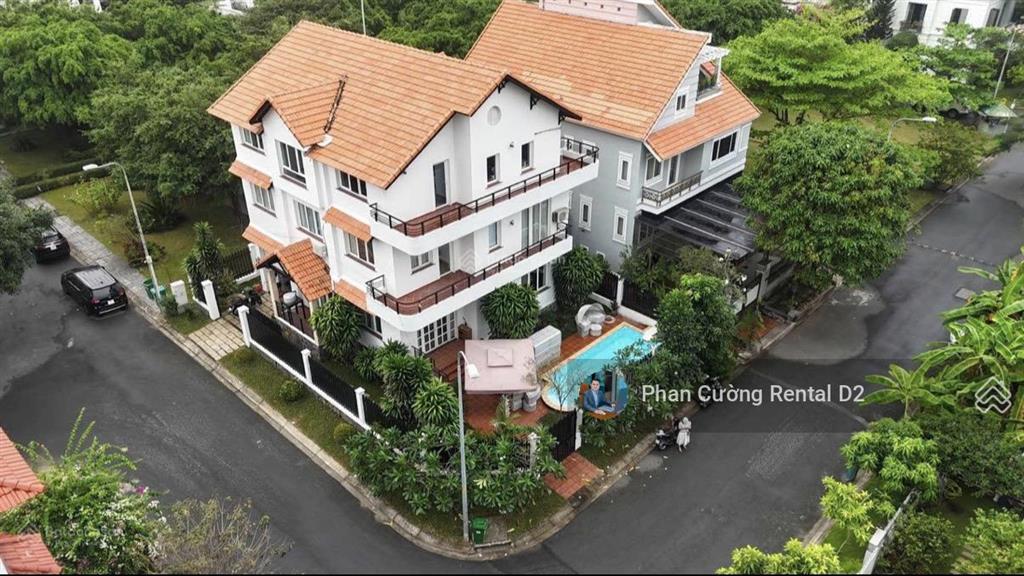 Siêu phẩm! villa 2 mặt tiền 400m² đất, hồ bơi, sân vườn, ngay nguyễn văn hưởng thảo điền, gần sông