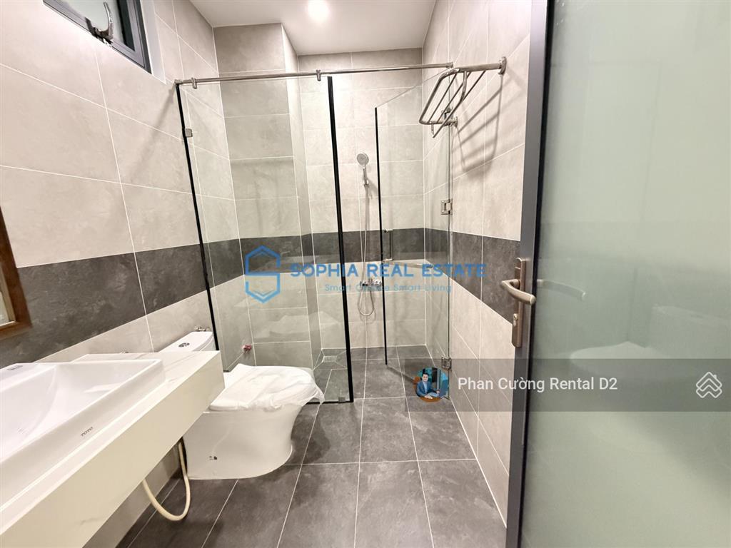 Siêu phẩm! nhà cho thuê ngay the vista an phú, 4,5x20m, 5pn 6wc, sân đậu oto siêu thoáng, giá 35tr