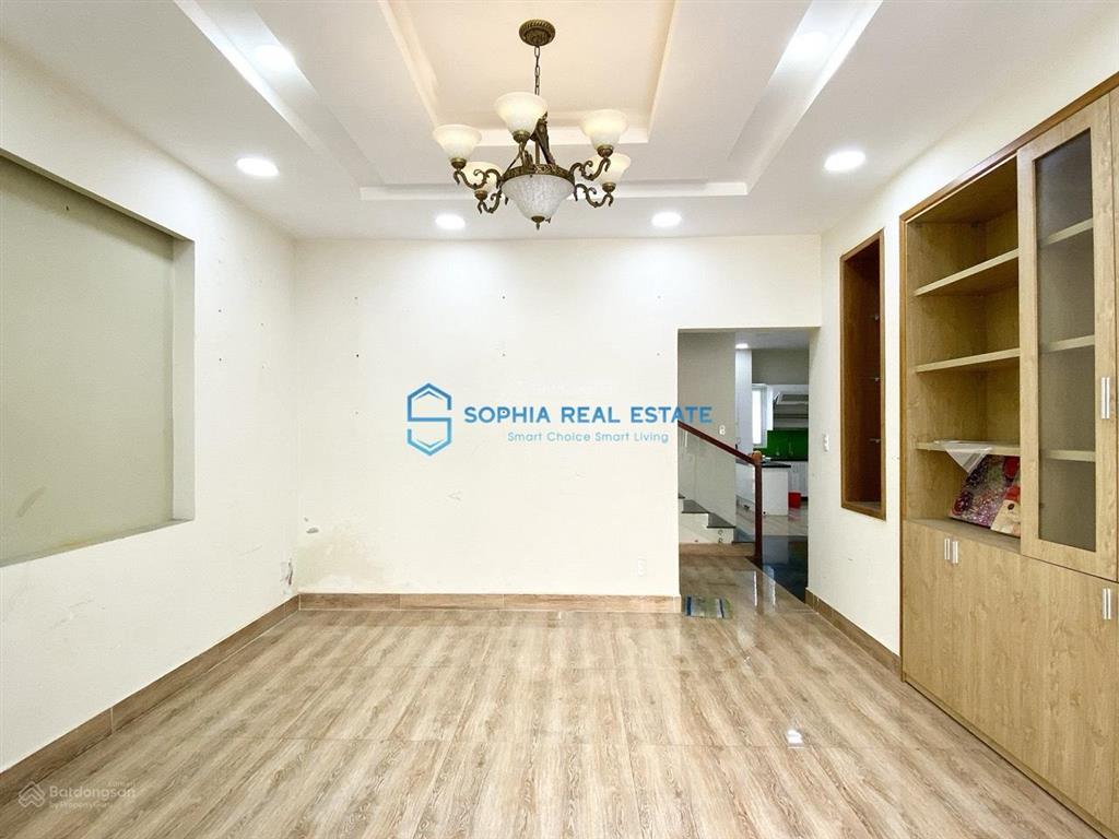Siêu phẩm! villa cho thuê ngay trần não 7x20m, 5pn 6wc, cách sông chỉ 200m, siêu thoáng, giá 35tr