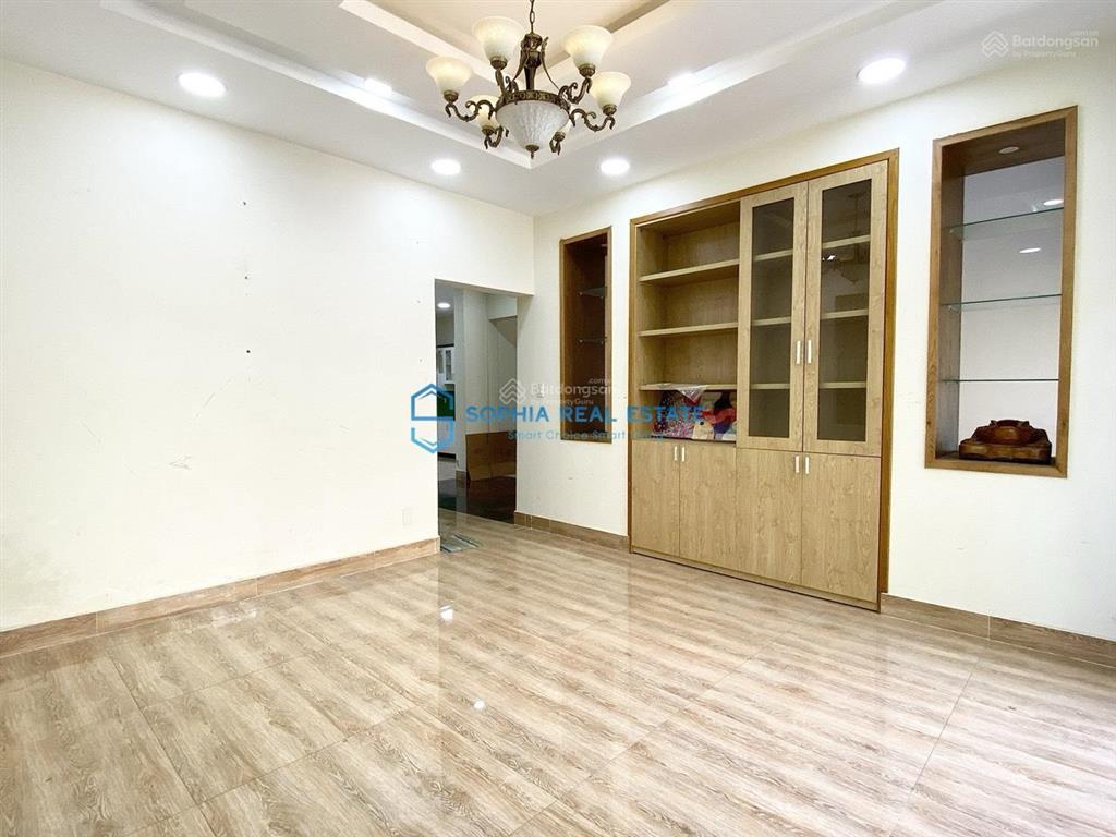 Siêu phẩm! villa cho thuê ngay trần não 7x20m, 5pn 6wc, cách sông chỉ 200m, siêu thoáng, giá 35tr