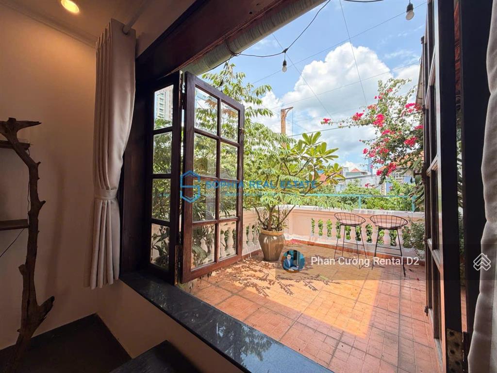 Siêu phẩm! cho thuê villa 17x20m | 3 tầng | 4pn | 5 toilet tọa lạc ngay nguyễn văn hưởng, thảo điền