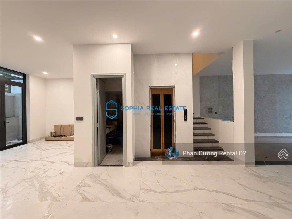 Siêu phẩm kinh doanh! villa 140m2 đất, 3 tầng 5pn 7wc có thang máy, nhà mới xây 100% mới giá tl