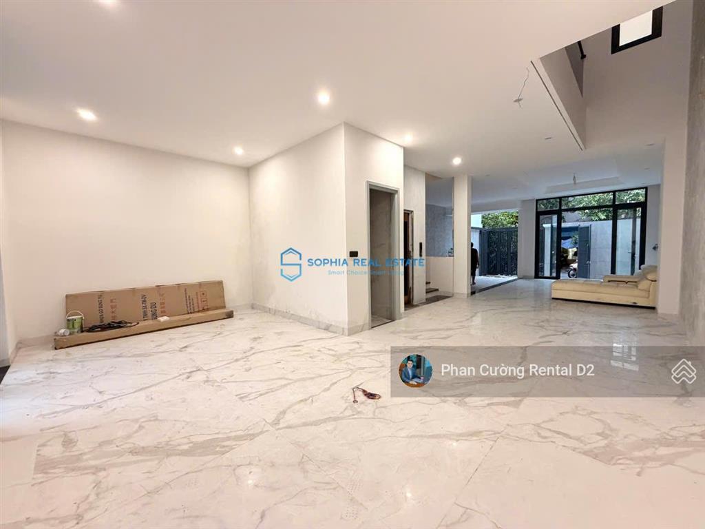Siêu phẩm kinh doanh! villa 140m2 đất, 3 tầng 5pn 7wc có thang máy, nhà mới xây 100% mới giá tl