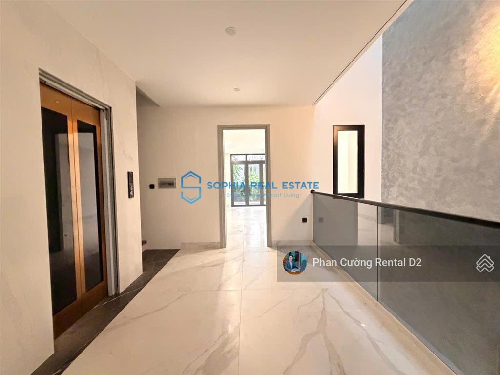 Siêu phẩm kinh doanh! villa 140m2 đất, 3 tầng 5pn 7wc có thang máy, nhà mới xây 100% mới giá tl