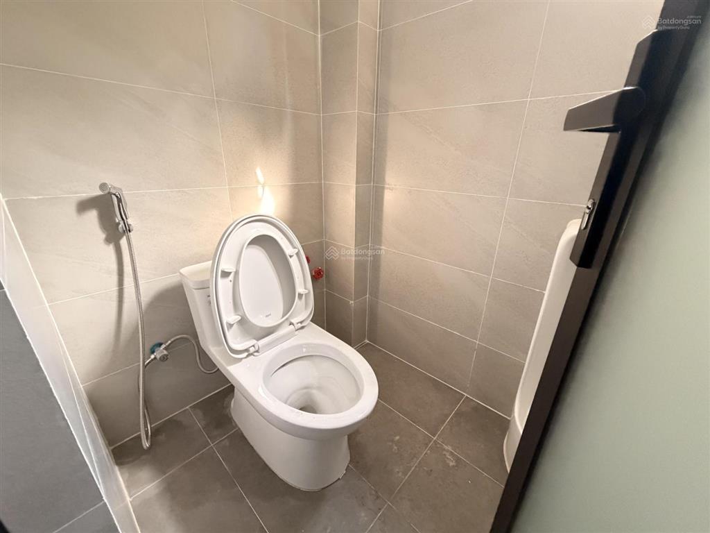 Cho thuê tòa nhà ngay đảo kim cương | 1450m2 sàn, kc hầm 7 tầng nổi, pccc đầy đủ giá chỉ 175tr/th