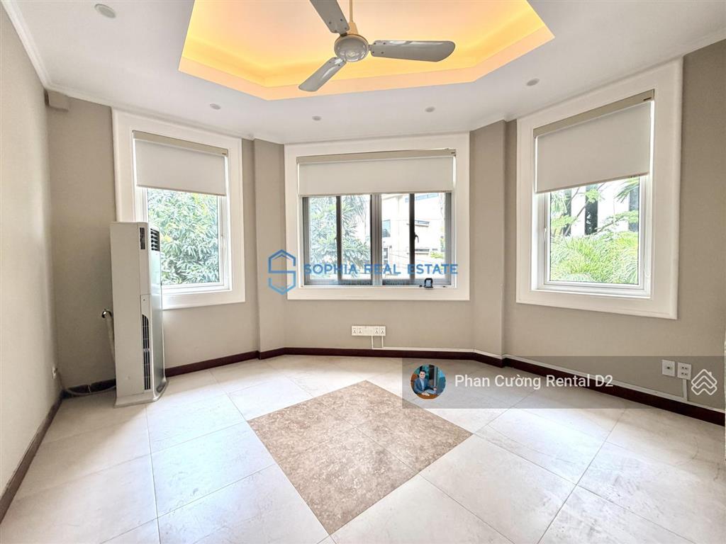 Siêu phẩm! cho thuê villa 18x26m| 3 tầng| 5pn| 7 toilet tọa lạc ngay nguyễn văn hưởng, thảo điền