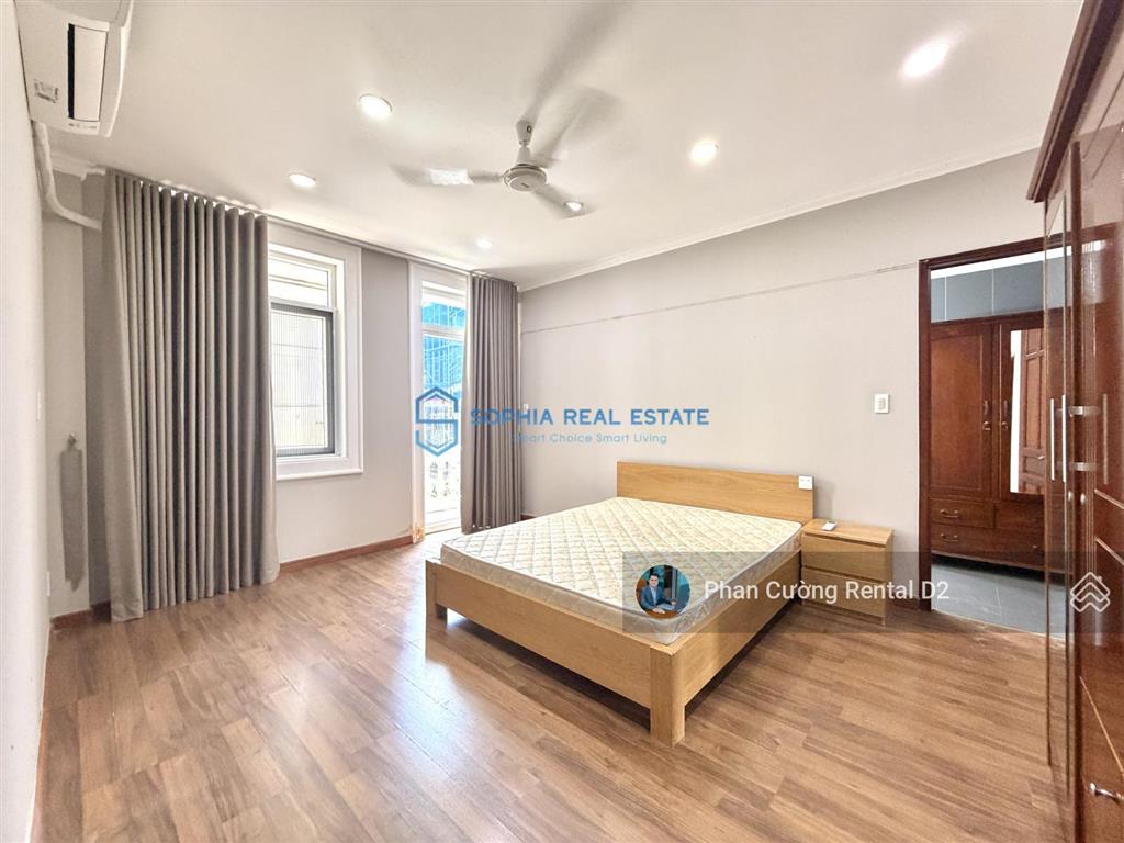 Siêu phẩm! cho thuê villa 18x26m| 3 tầng| 5pn| 7 toilet tọa lạc ngay nguyễn văn hưởng, thảo điền