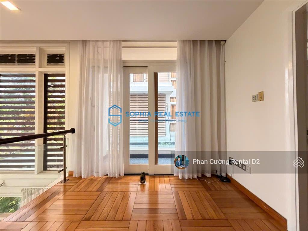 Villa thảo điền! dt 240m2 | full nội thất, sân vườn, cao 3 tầng. free hồ bơi gym, sauna. vào ở ngay