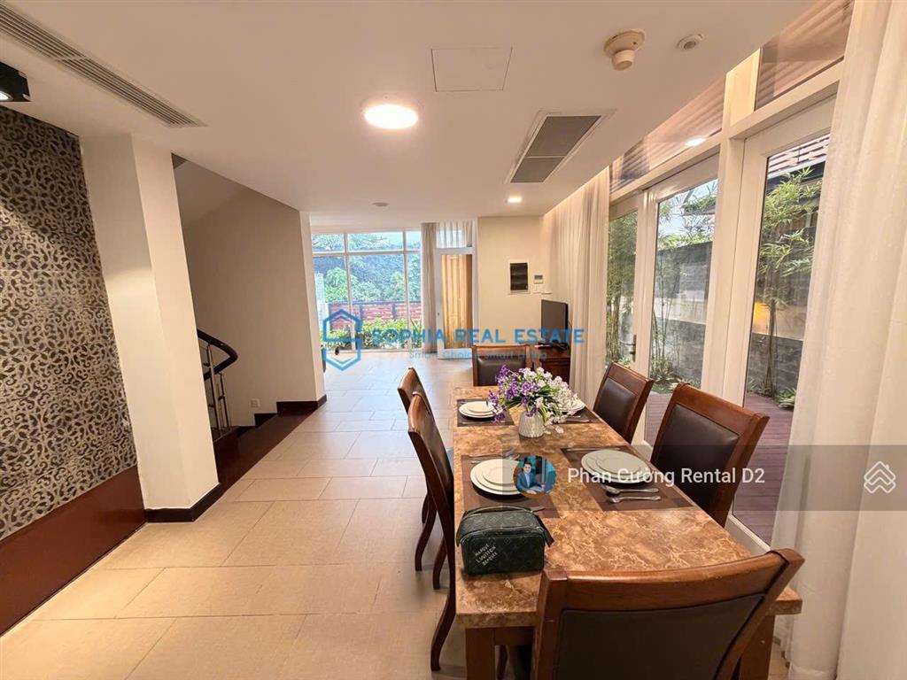 Villa thảo điền! dt 240m2 | full nội thất, sân vườn, cao 3 tầng. free hồ bơi gym, sauna. vào ở ngay