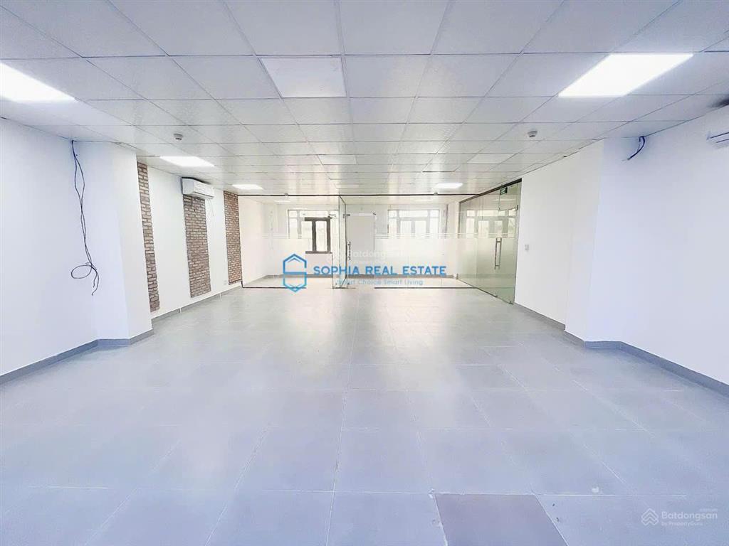Hot! cho thuê tòa building góc 2mt ngay trần lựu, dt 1480 m2 một hầm 5 tầng lầu, cho thuê lâu dài