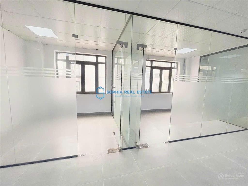 Hot! cho thuê tòa building góc 2mt ngay trần lựu, dt 1480 m2 một hầm 5 tầng lầu, cho thuê lâu dài