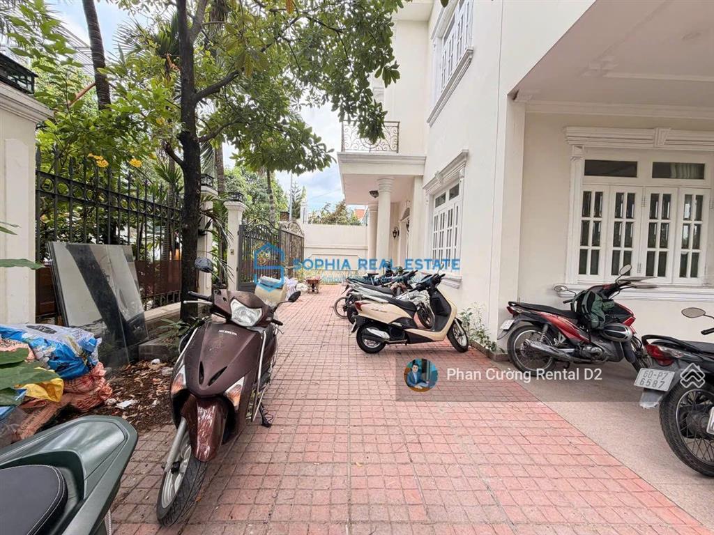 Siêu phẩm! villa xuân thủy 600m2 đất, hồ bơi, sân vườn ngay khu sầm uất xuân thủy, thảo điền